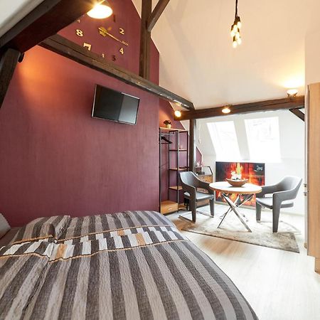 Fachwerkperle Am Historischen Marktplatz Bernkastel-Kues Kültér fotó